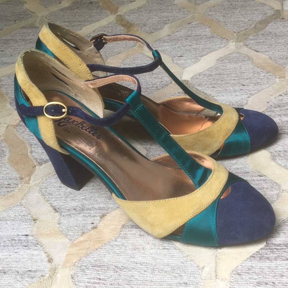 Seychelles Blue Teal Gold T-straps Pumps
